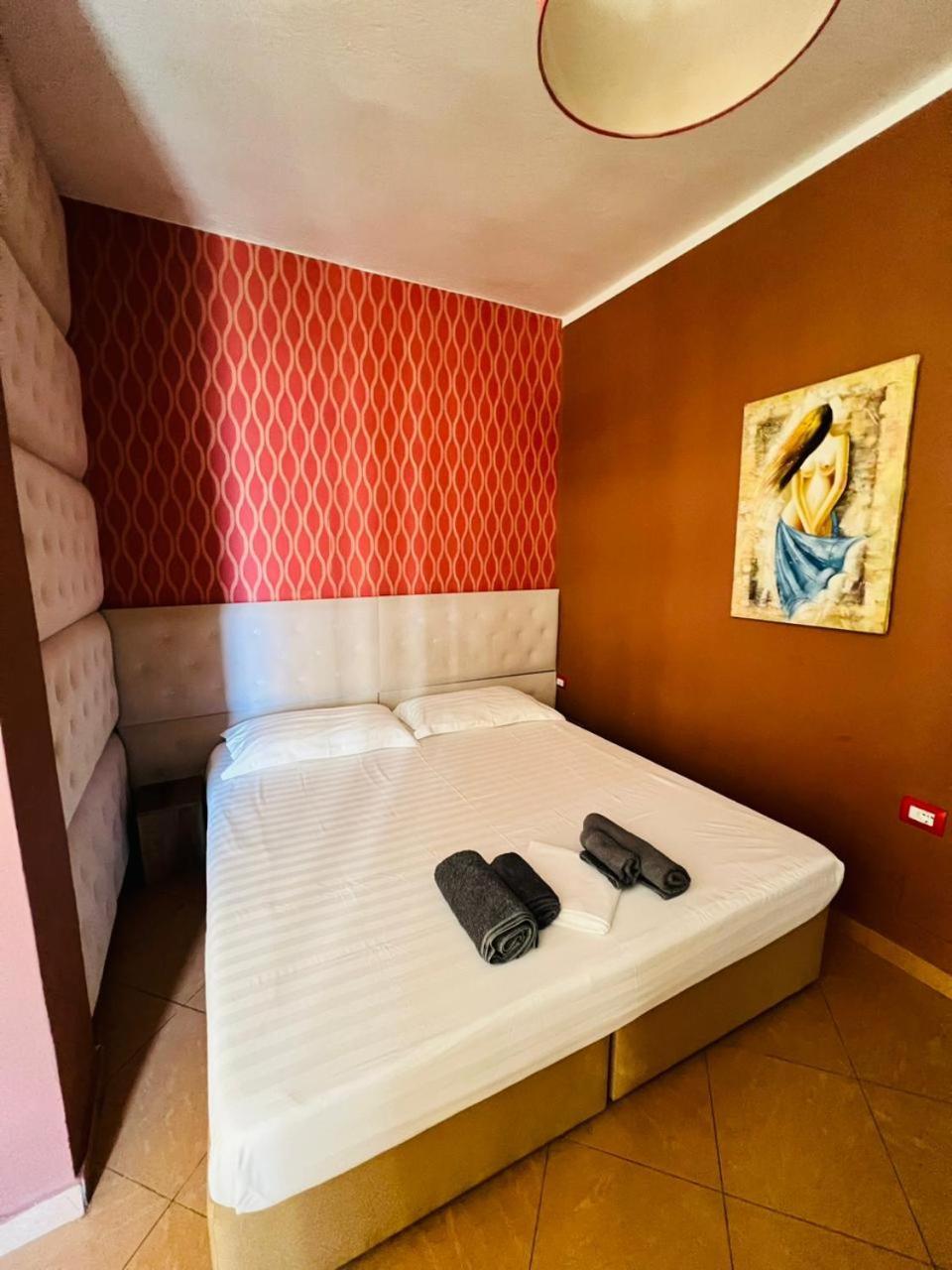 Inn Hotel Škalngur Exteriér fotografie