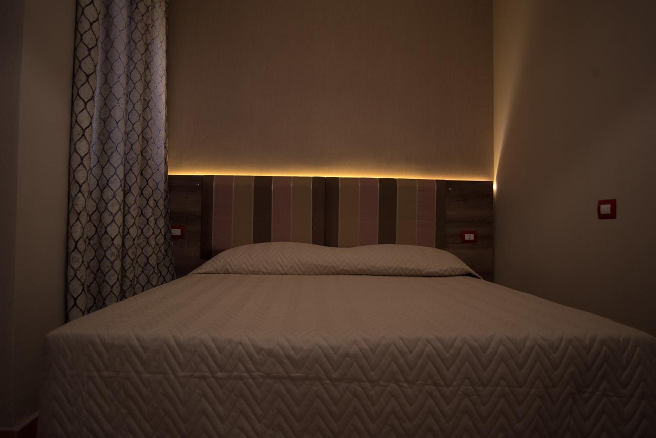 Inn Hotel Škalngur Exteriér fotografie